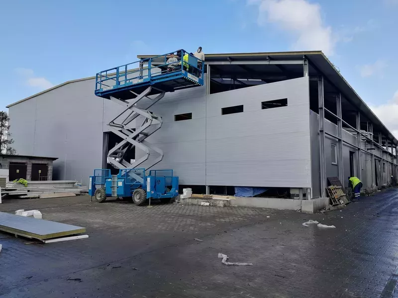 Budowa hali produkcyjno - magazynowej odlewni żeliwa z częścią socjalną w Częstochowie - zdjęcie 2