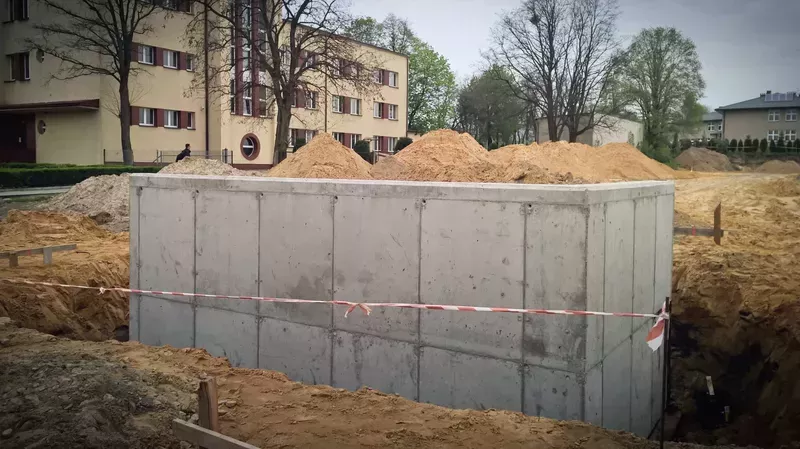 Boisko lekkoatletyczne w Woźnikach - zdjęcie 4